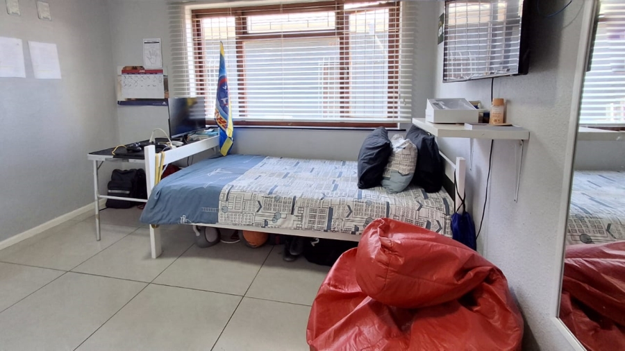 3 Bedroom Property for Sale in Parow Western Cape